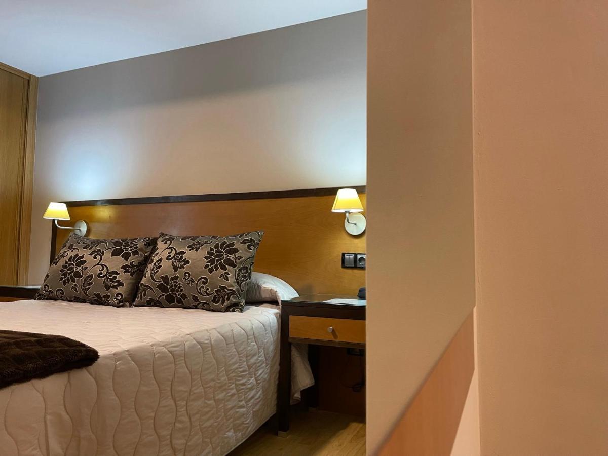 Aparthotel Arenteiro Карбаллино Экстерьер фото