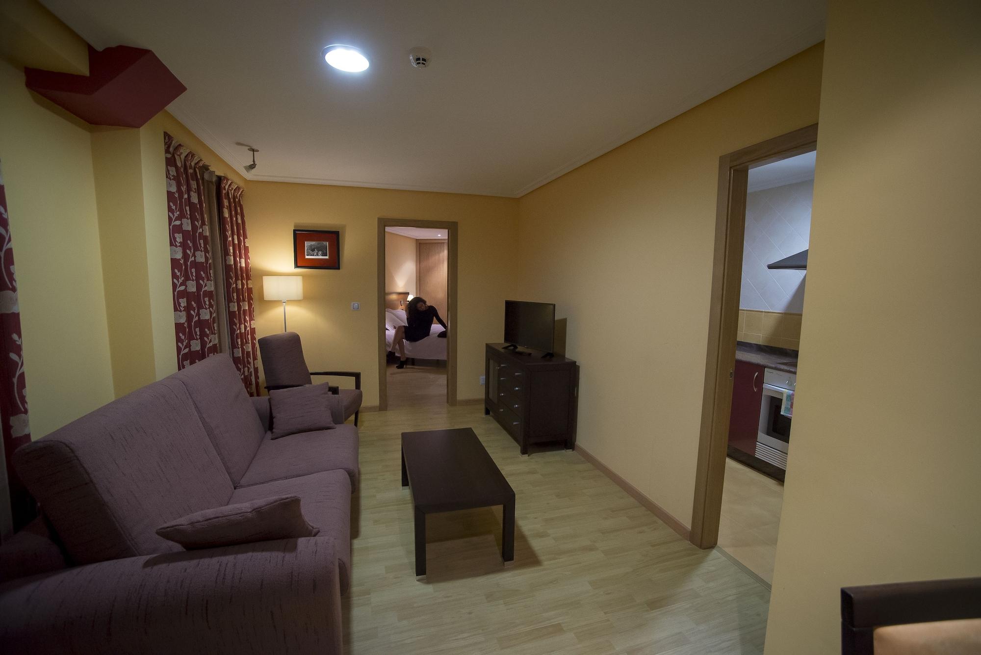 Aparthotel Arenteiro Карбаллино Экстерьер фото