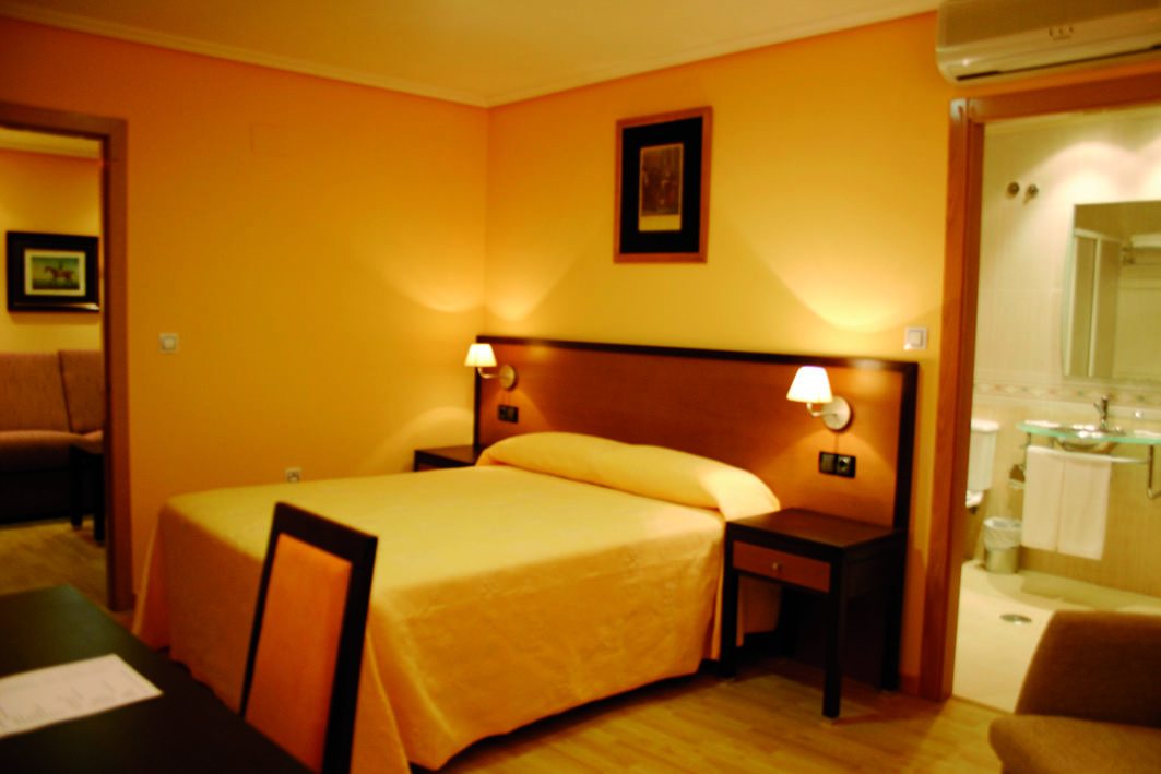 Aparthotel Arenteiro Карбаллино Номер фото